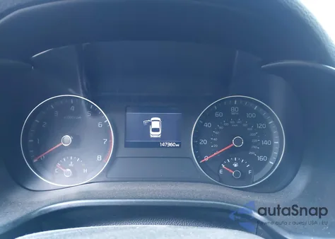 2021 Kia Forte Lxs z USA, uszkodzony, nr VIN 3KPF24AD2ME352667